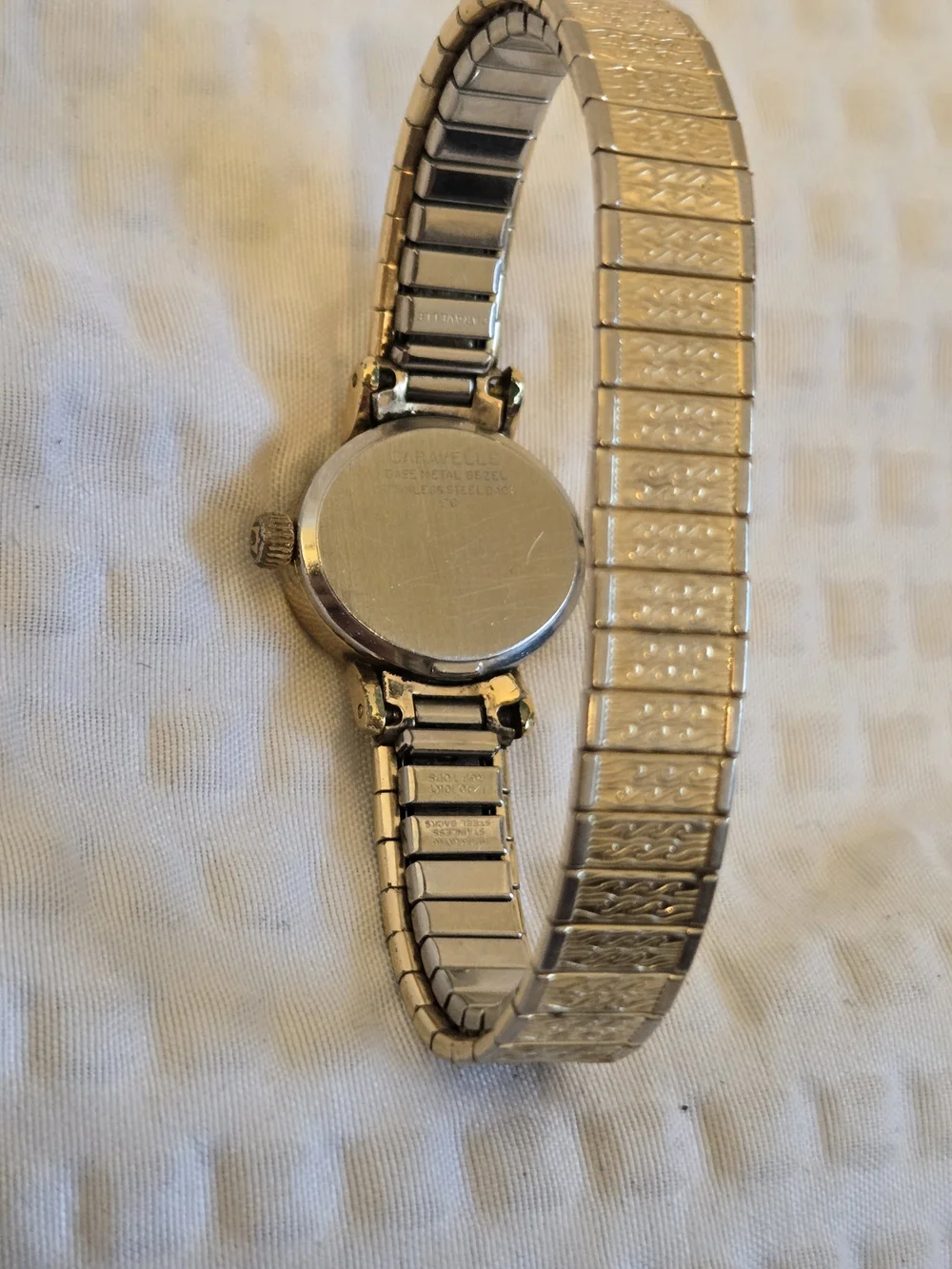 6 Mixed Metal Women’s Bracelet Watches - Gold and Silver Styles